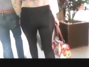 Big Ass Wife In Tight Jeans Pants