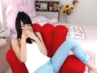 Cute Asian Girl Show Perfect Body Sexy On Webcam 1410164