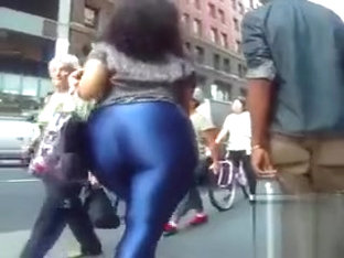 Latina Woman With A Gigantic Booty Cruises The City