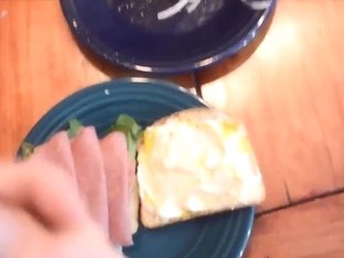 Cum Sandwich