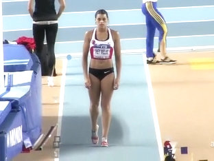 Long Jump Babe With A Great Ass In Spandex