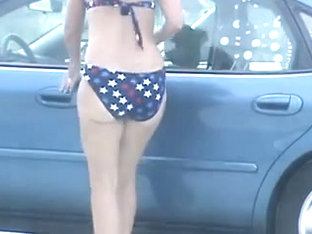 Nice Juicy Ass In Bikini