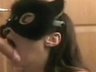 Masked Girlfriend Performs Amazing Oral Job For Her Fellow Tasting His Cum