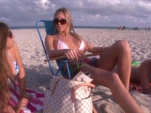 Hot Gals Hang Out On The Beach