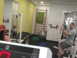 Hunt4k. Naughty Guy Picks Up Young Hottie And Fucks Her Right In Gym