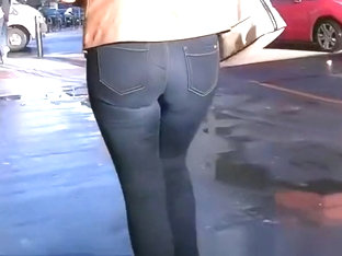 Blonde Milf In Tight Jeans Pants