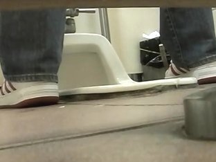 Girls Pee In Public Toilet And Get Spy Closeups On The Cam