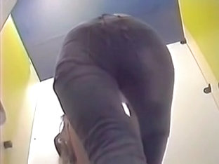 Changing Room Girl Has Quickly Shown Her Soft Booty