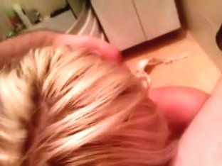 Russian Slut Zhanna Sucks In A Crap-house