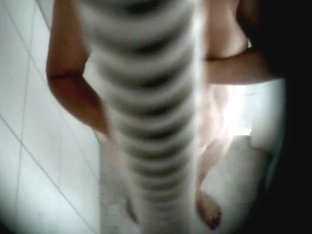 Mature Woman Washing Her Pussy On Shower Spy Cam