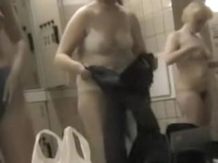 Big Titted Amateur From Change Room Losing Off Her Jeans