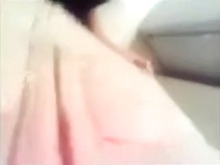 Sexy Hawt Paki Wench Giving Oral Job And Finger Licking