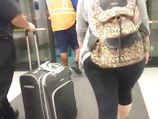 Juicy Marshmallow White Booty Candid 3