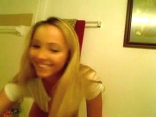 Super Sexy Blonde Gives Teasing Webcam Show