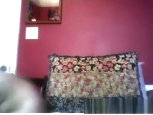 Kitten_dust Enjoying debut as a camgirl