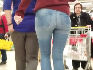 Sexy Round Ass In Supermarket