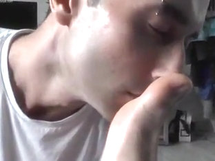 Lambendo t&ecirc nis Nike com meias e fazendo muito sexo com tes&atilde o 2 parte