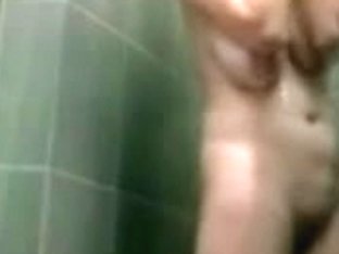 Shower Hiddencam