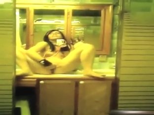 Emo Girl Rubbing Cunt In Sex Video