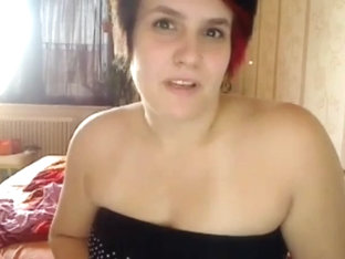 Cam mature gives it a rub