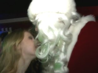 Avril Hall Blowjobs Nasty Santa Clause