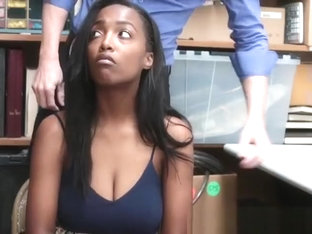 Ebony Babe Daya Knight Gets Pounded And Facialized