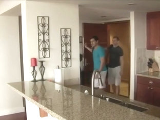 De Biman Hot Threesome 240