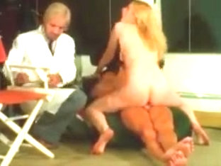 doc schaut beim ficken zu