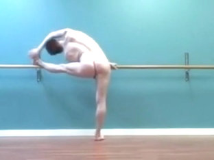 Beautiful Male Figure!