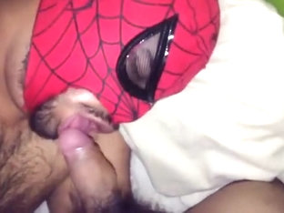 me como la Verga de mi novio y me llena de mecos la cara