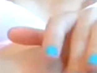 Close Up Love Tunnel Fingering