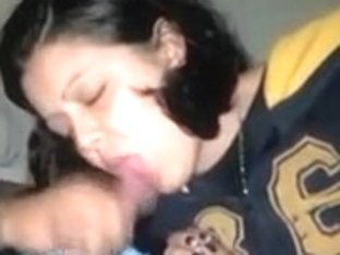 pleasing mamy oral sex