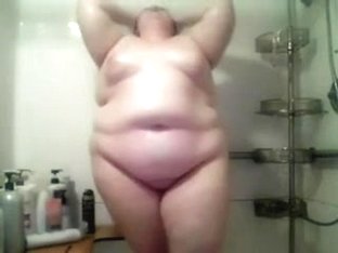 Pretty Chubby Teen In Shower