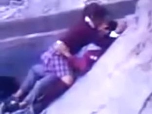 Citir Parkta Sevgiliyse Sikisiyor amatorvideom c o m