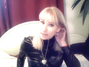 Louise_markel cam show 25012016