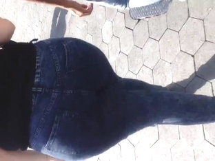 Super big booty Mexican Milf