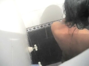 Naked Girl In The Shower Back To The Hidden Voyeur Cam