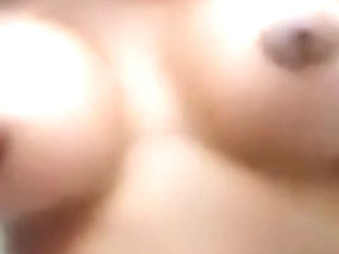 Latina masterbates (Homemade)