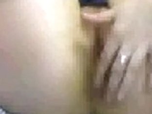 Amateur Webcam Video Shows Me Rubbing My Pussy