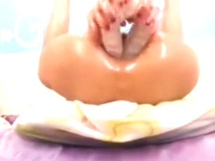 Working her hungry anal hole