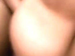 dark hawt hotty,scoops