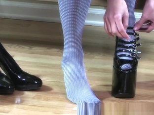 Crazy Amateur record with Solo, Brunette scenes