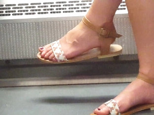 Train Feet 1