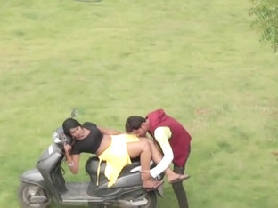 Seductive teen gal on real homemade porn video