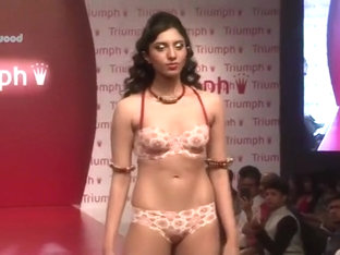 Four Babes In Lingerie Walk The Runway