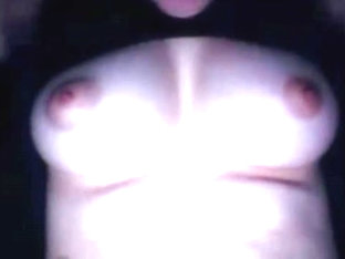 Wunderschoene Titten, frisch Rasierte Mumu.