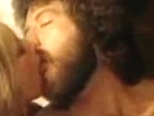 Full vintage porno with hot fucking threesome action