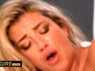 Really Hot And With Of With Megane Lopez And Des Ires