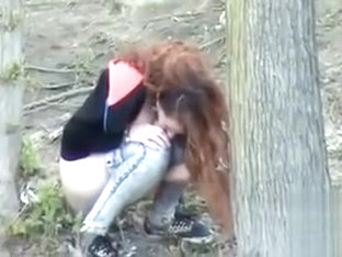 Group Of Desperate German Girls Enjoys Peeing In The Woods