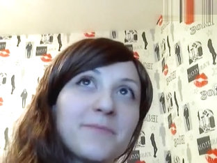 Aranfull Shows Her Pussy